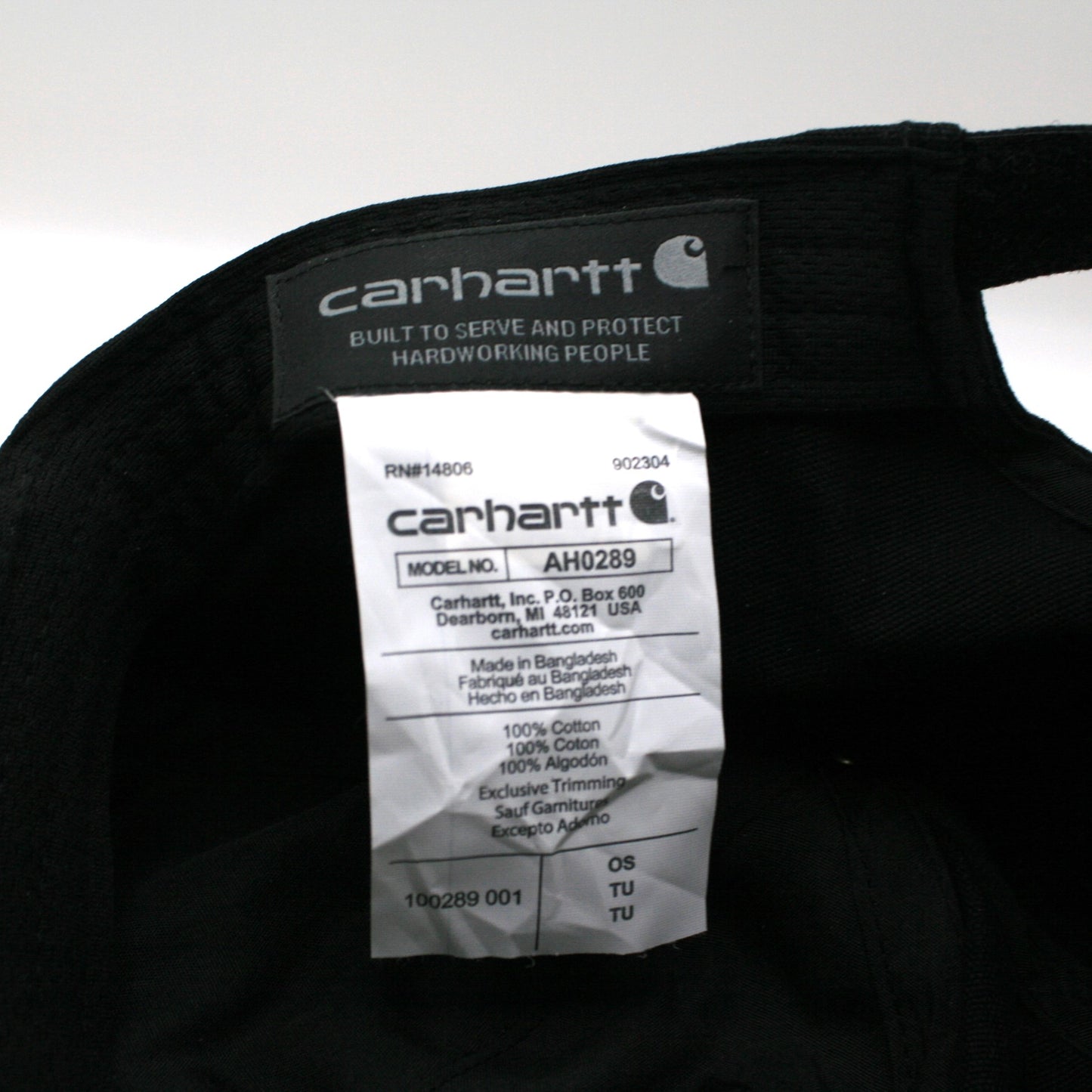 CARHAART CAP LIKE NEW - BLACK - ADJUSTABLE